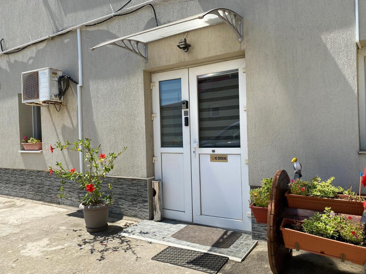 Urseni Studio Apartment Timişoara Exterior foto